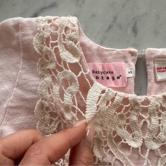 Babycake Vintage Blush Pink Long Sleeve 5T Doily Appliqué - Picture 4 of 10